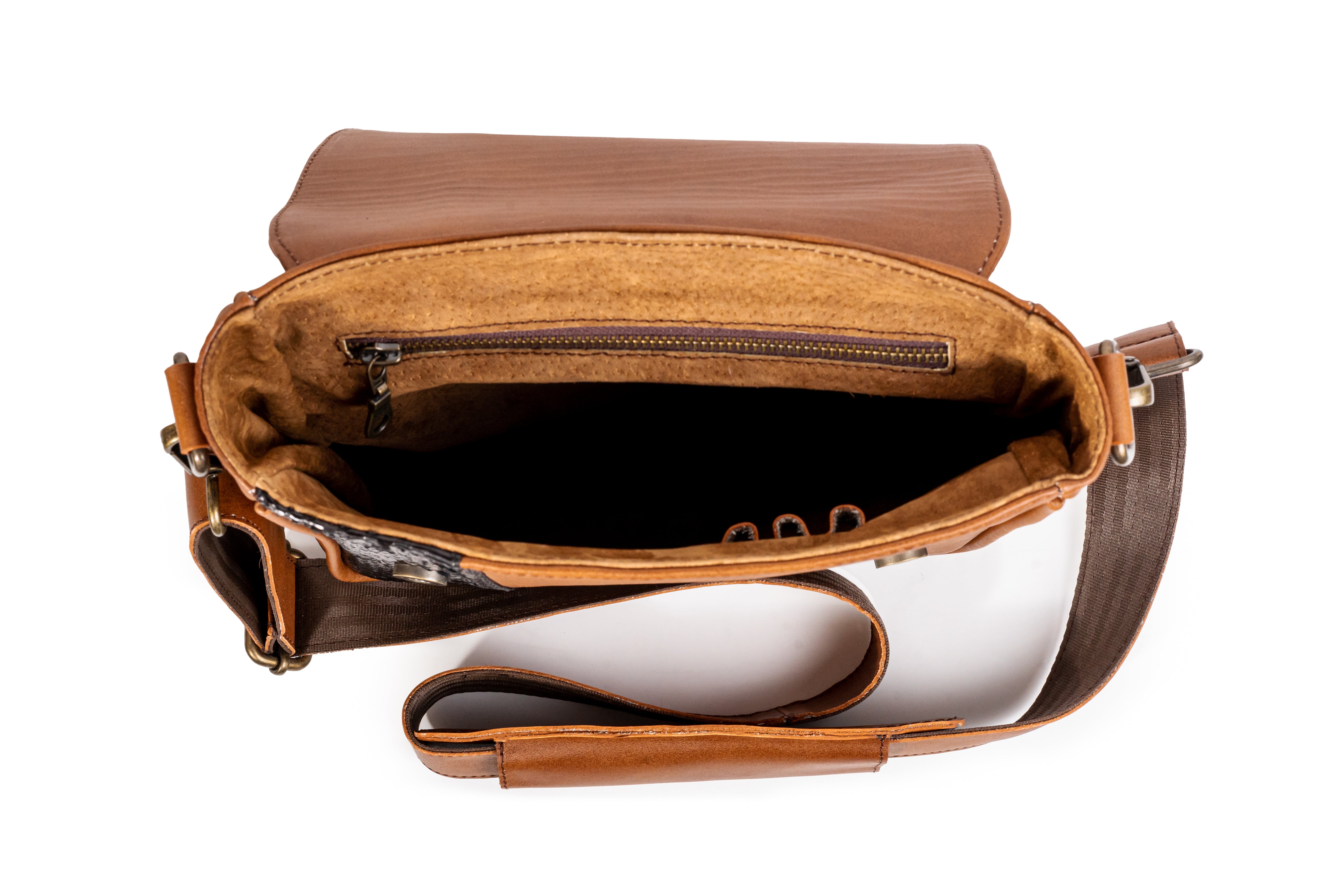 Quintana Luxury Messenger Bag