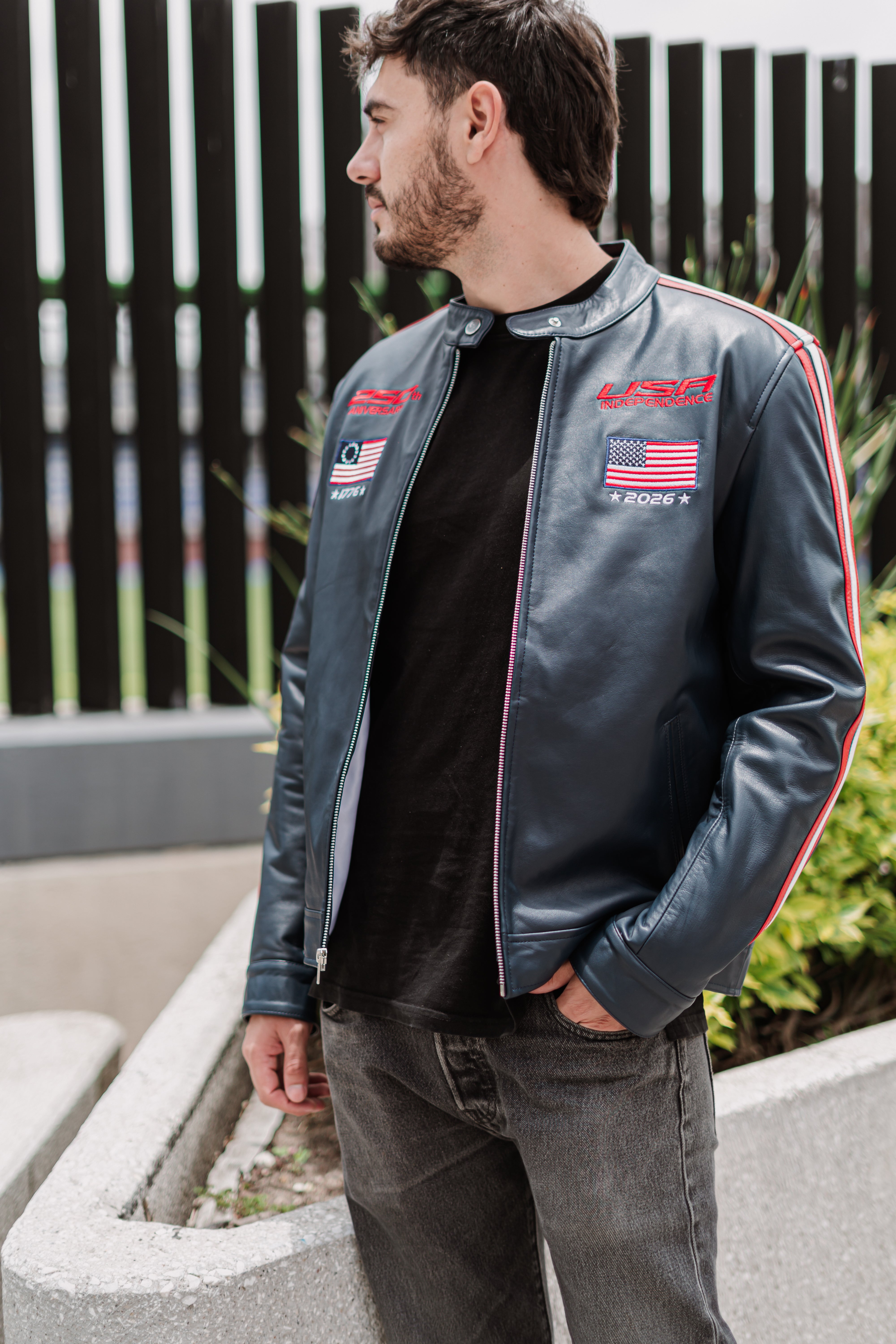 250th Anniversary Racer Café – Navy Edition