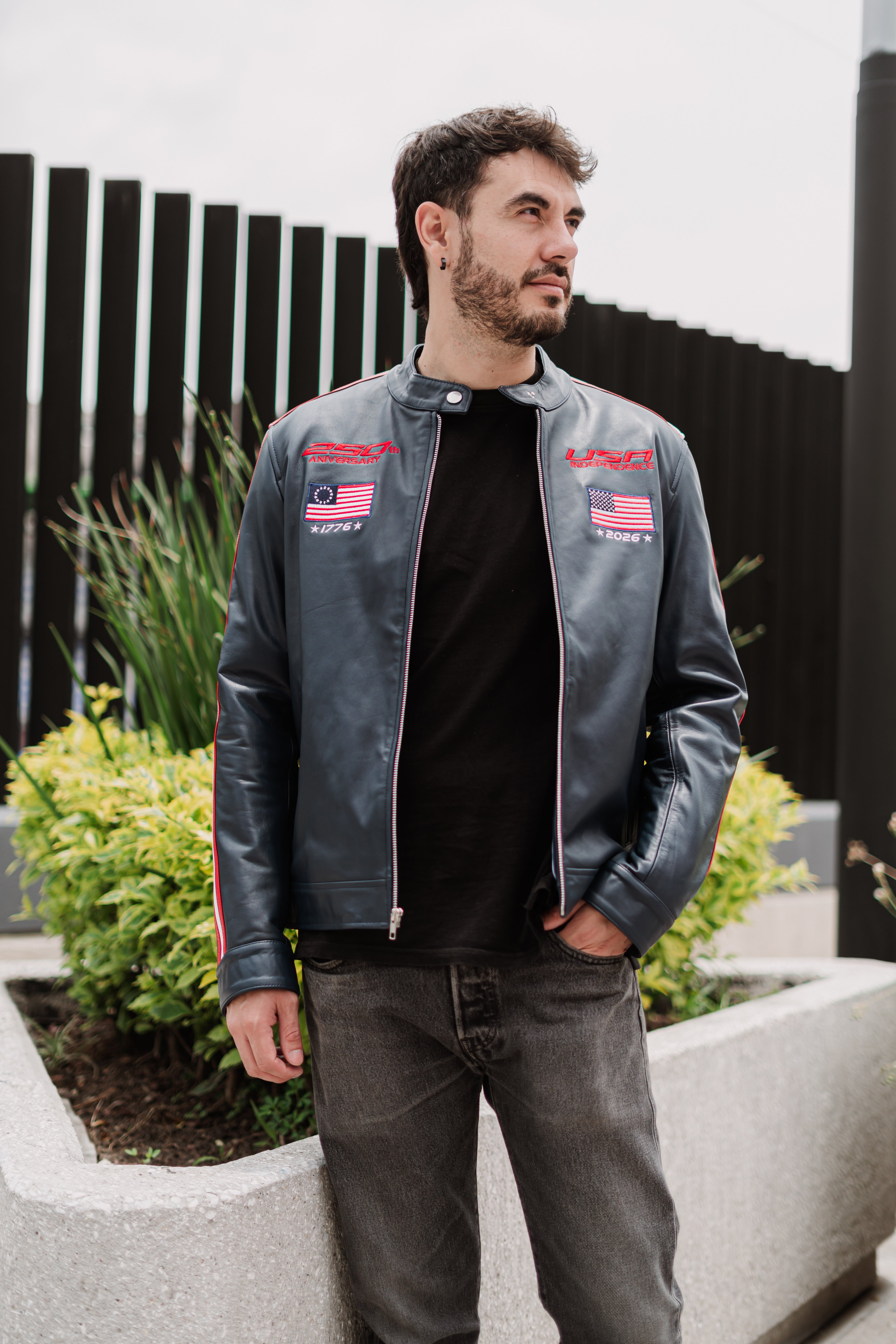 250th Anniversary Racer Café – Navy Edition
