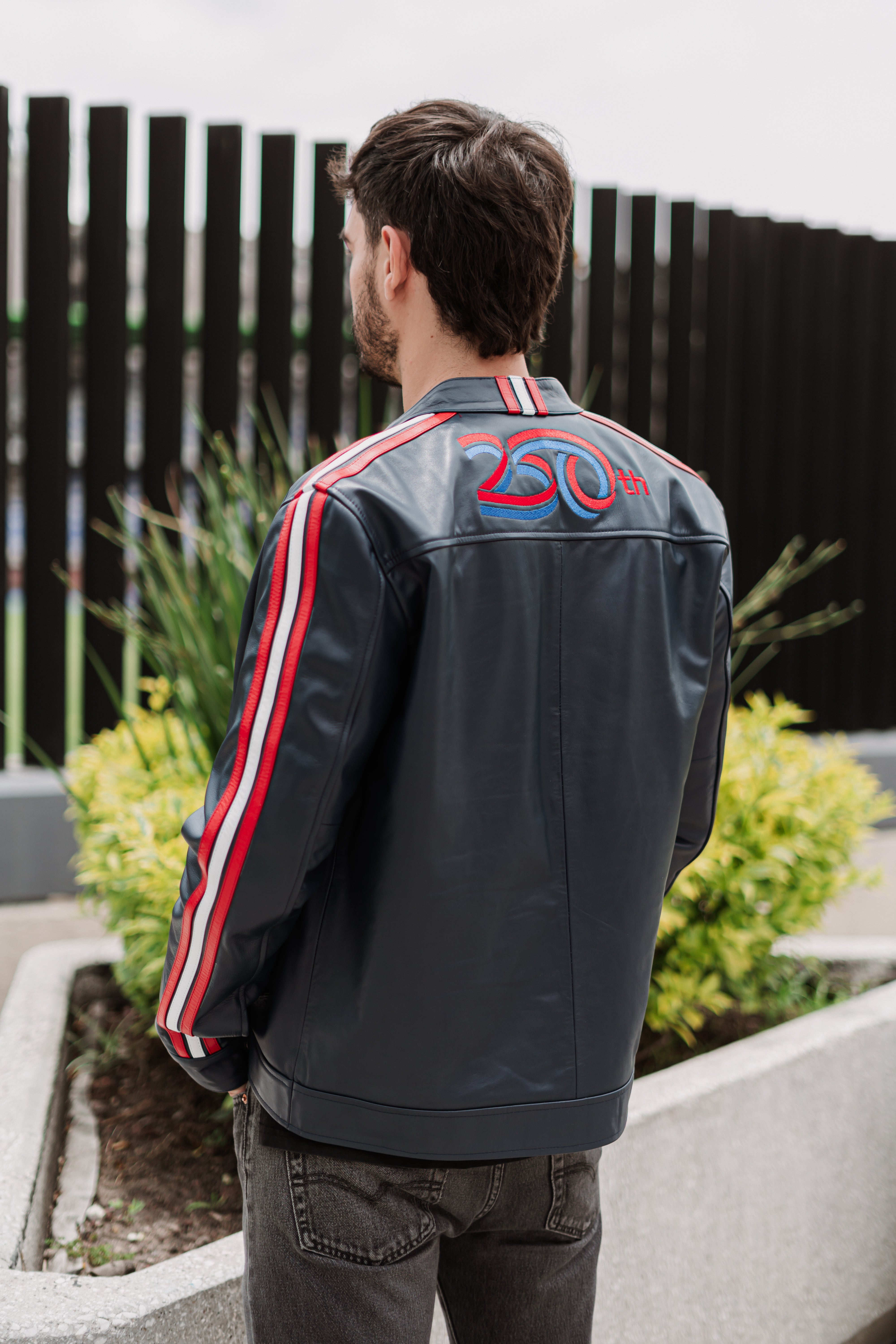250th Anniversary Racer Café – Navy Edition