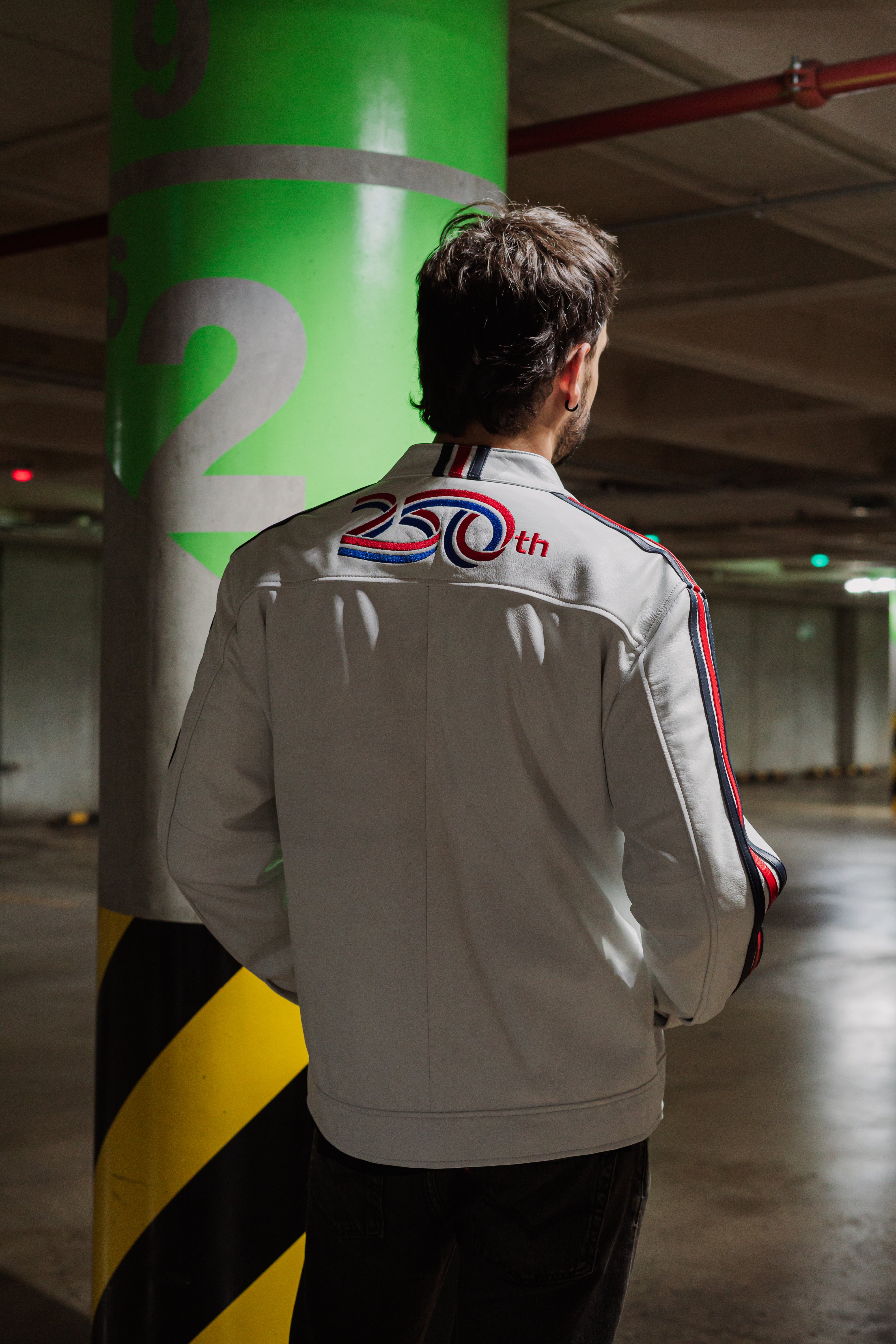 250th Anniversary Racer Café – White Edition